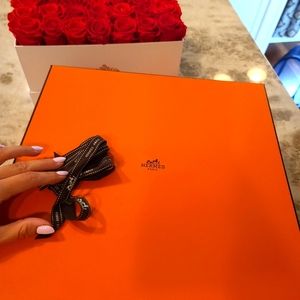 Authentic Hermes box with ribbon for Birkin or Kelly bags!